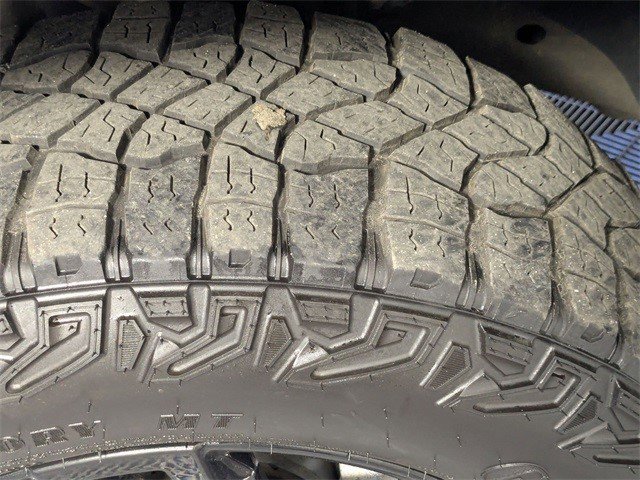 Certified 2024 Chevrolet Silverado 1500 Custom Trail Boss w/ LPO, Dark Essentials Package image 6