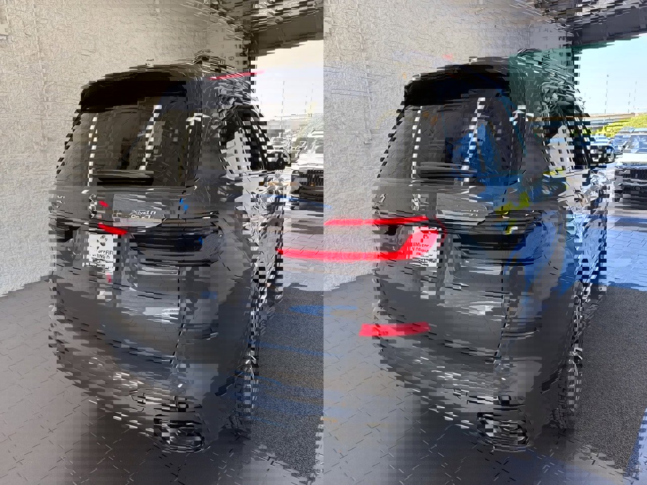 New 2026 BMW X7 xDrive40i w/ M Sport Package image 7