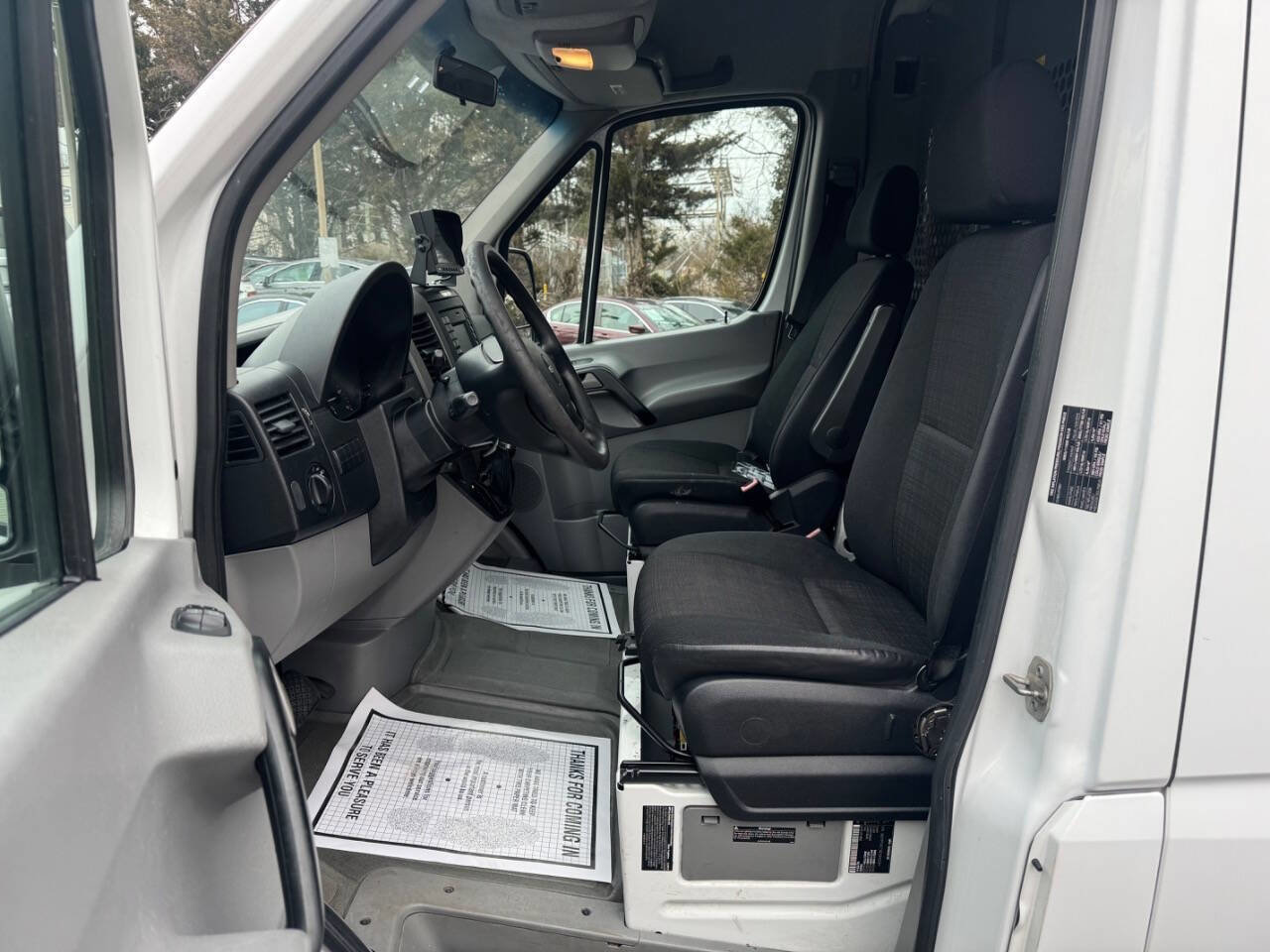 Used 2014 Freightliner Sprinter 3500 image 11