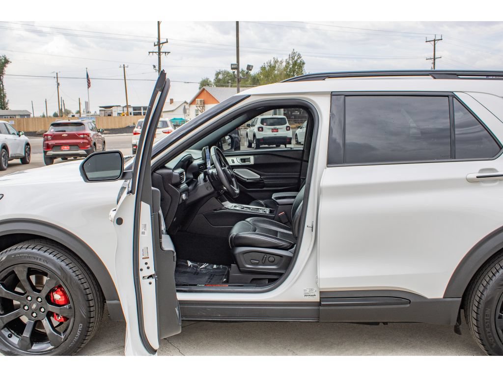 Used 2022 Ford Explorer ST w/ Equipment Group 401A AWD/4WD image 27