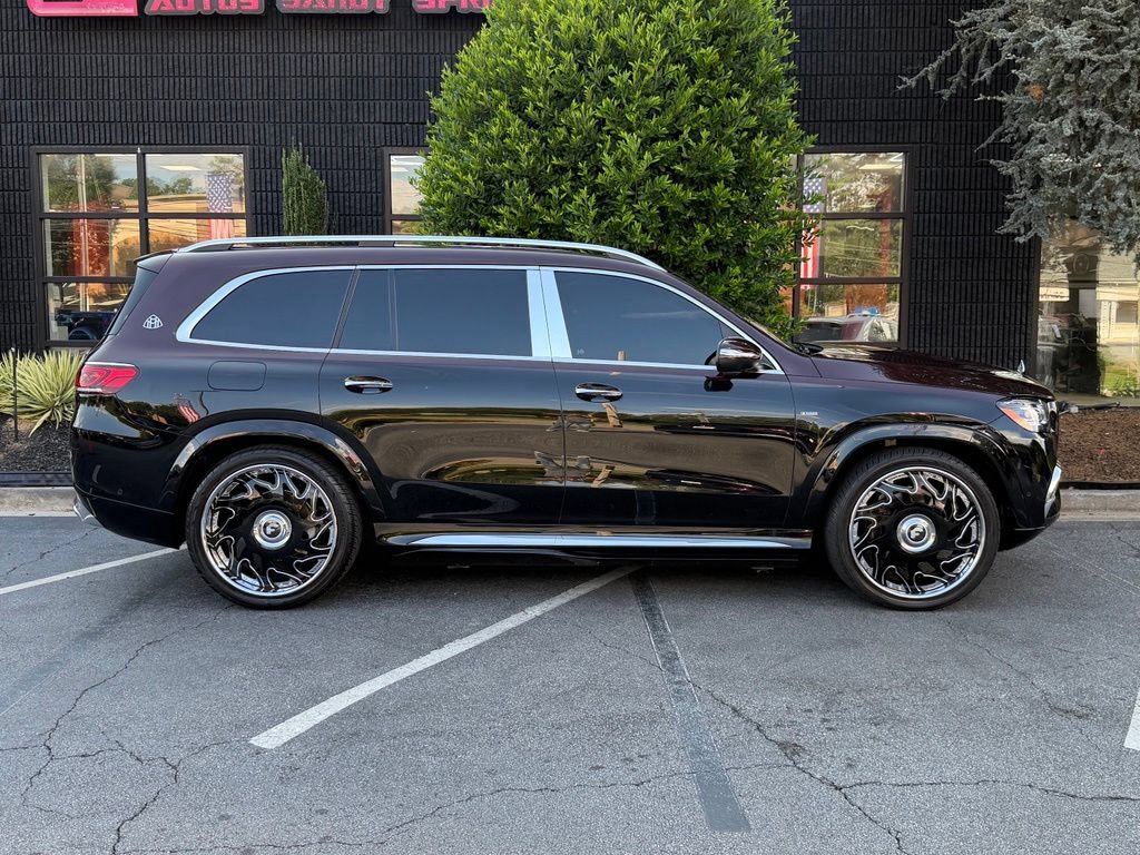 Used 2022 Mercedes-Benz Maybach GLS 600 4MATIC image 21