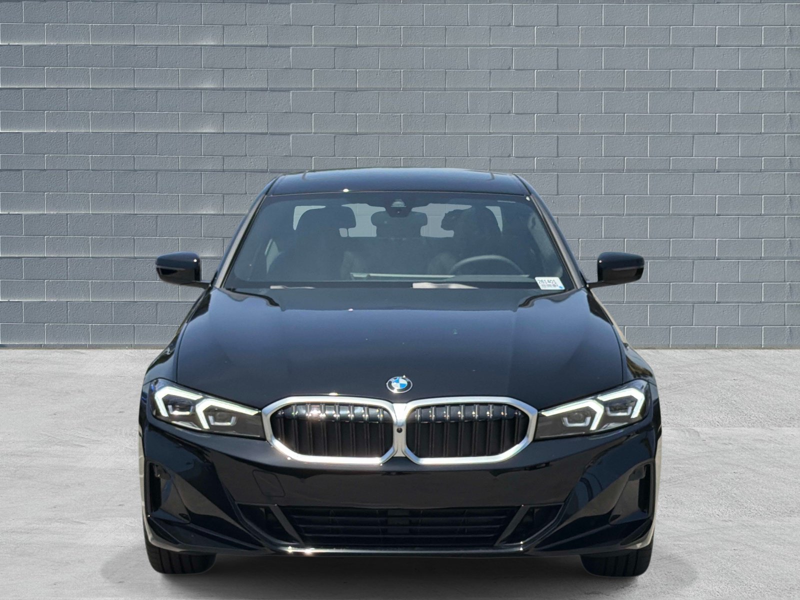 New 2026 BMW 330i Sedan w/ Convenience Package RWD image 2