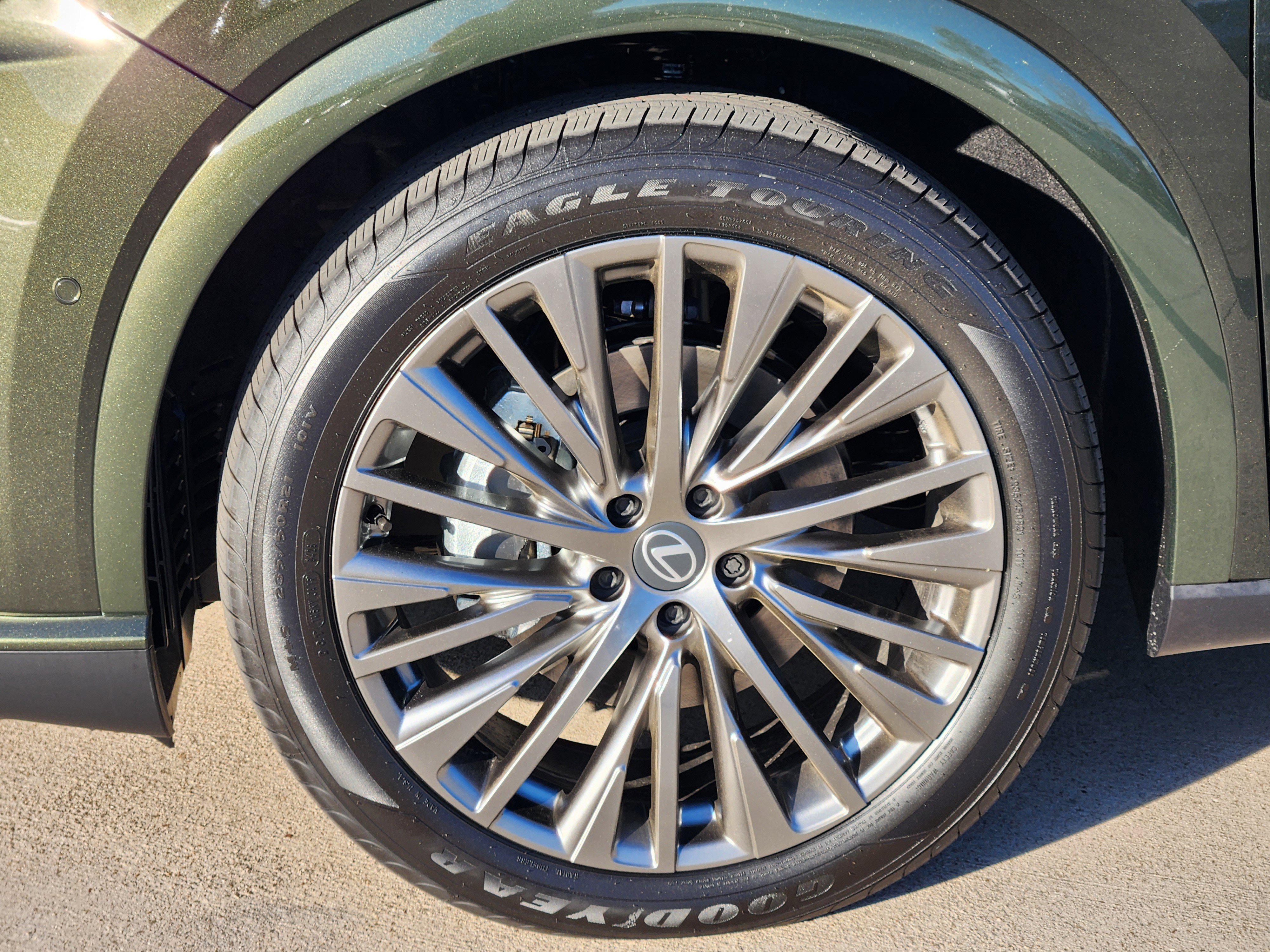 New 2026 Lexus RX 350 350h Luxury image 6