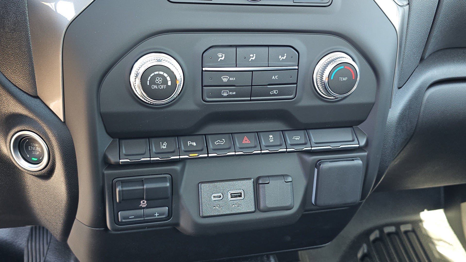 New 2025 GMC Sierra 2500 Pro w/ 1SA Pro Safety Plus Package image 25