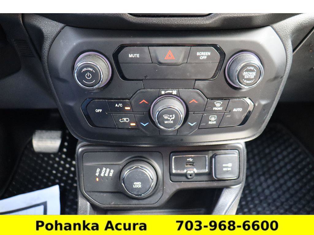 Used 2019 Jeep Renegade Altitude w/ Quick Order Package 2XM image 11