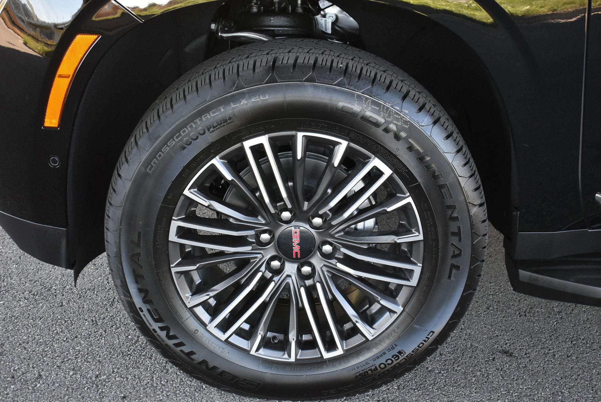 New 2026 GMC Yukon XL Elevation w/ Elevation Premium Package image 11