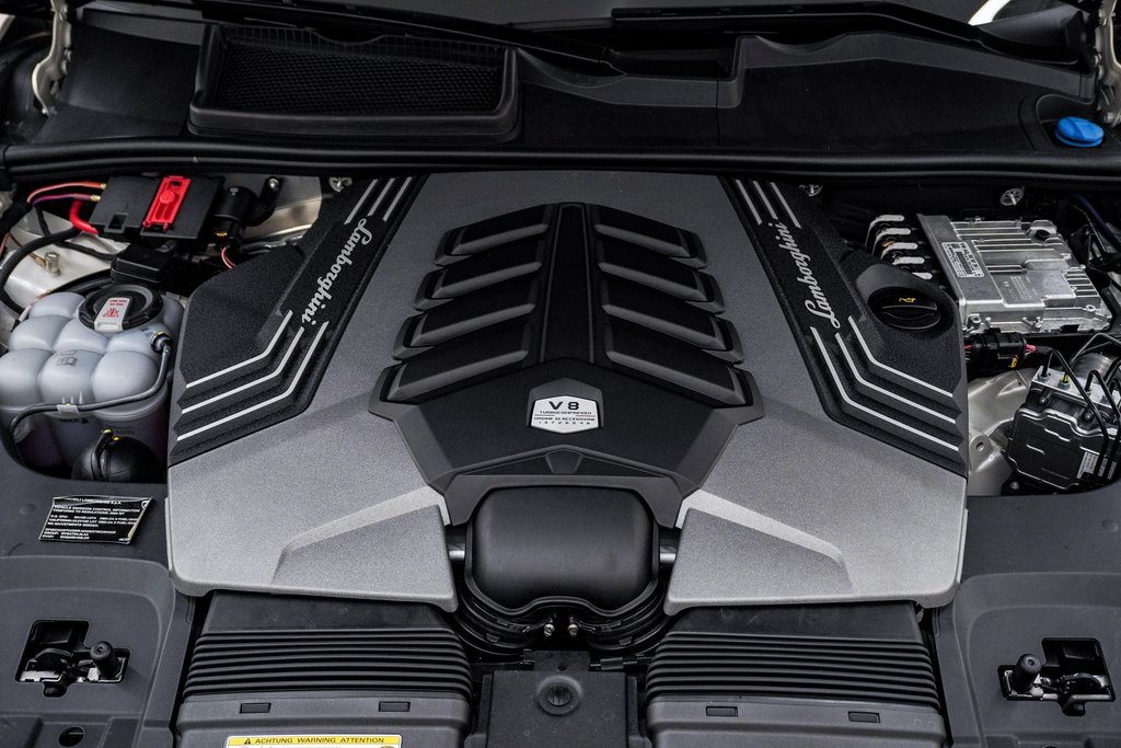 Used 2024 Lamborghini Urus S image 37