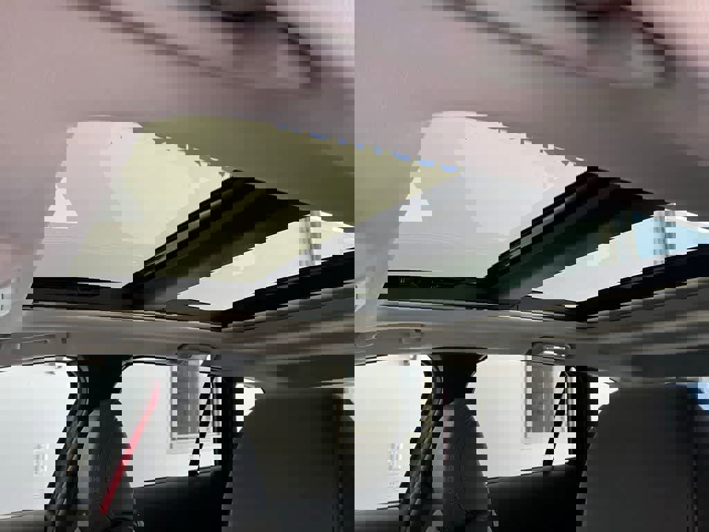 Used 2025 MAZDA CX-50 AWD 2.5 S w/ Weather Package image 16