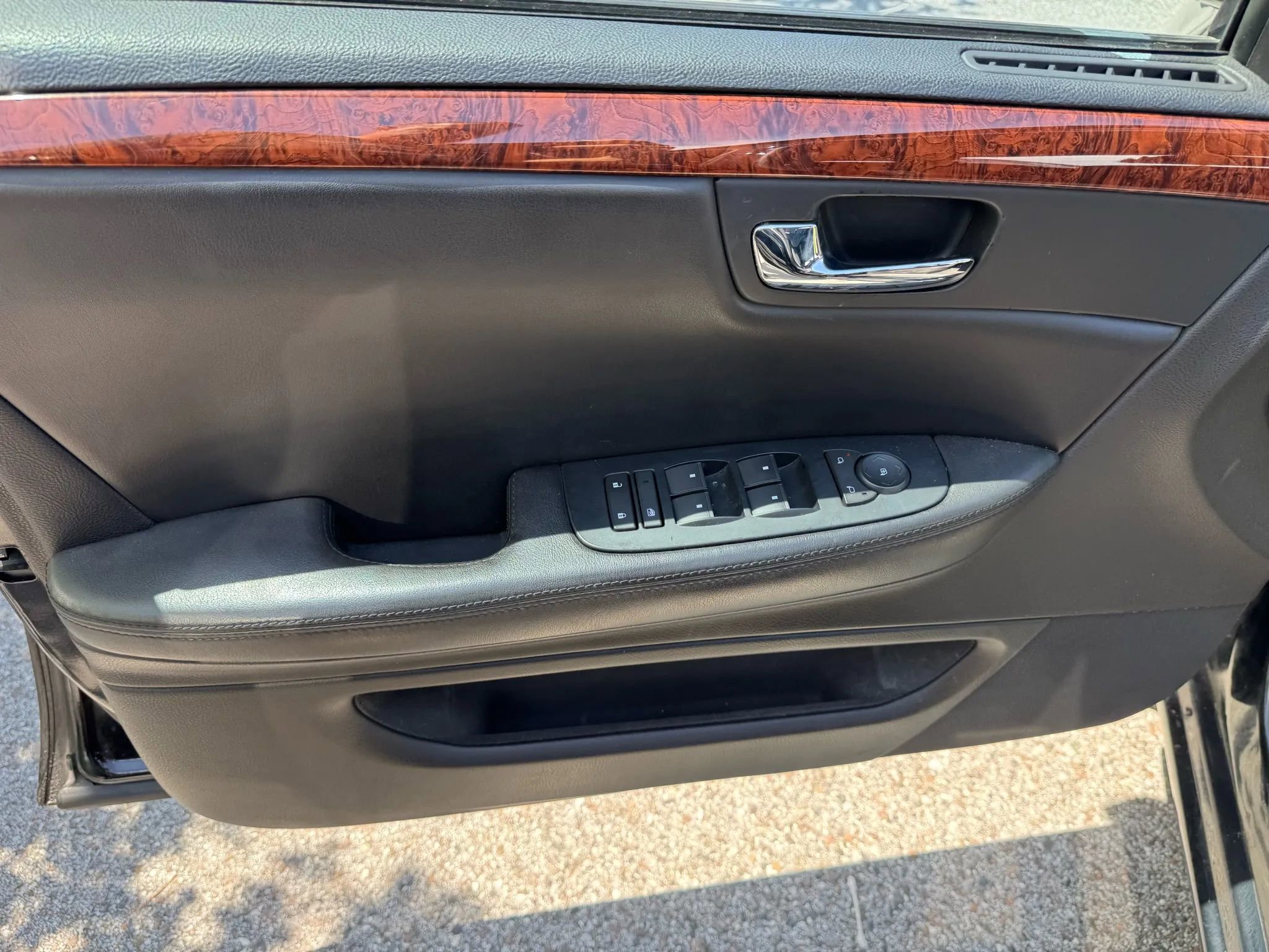 Used 2007 Cadillac DTS image 20