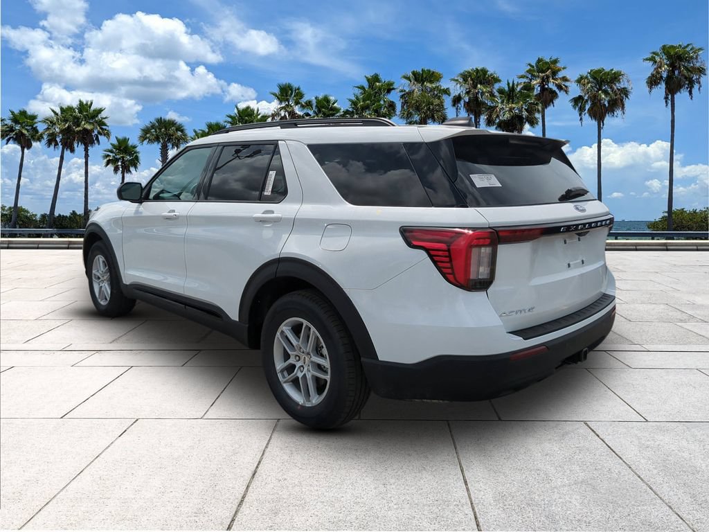 New 2026 Ford Explorer Active RWD image 5