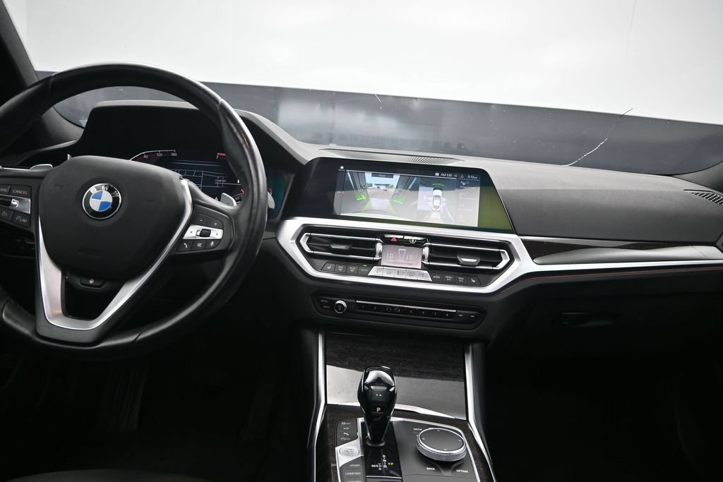 Used 2020 BMW 330i Sedan w/ Executive Package RWD image 19