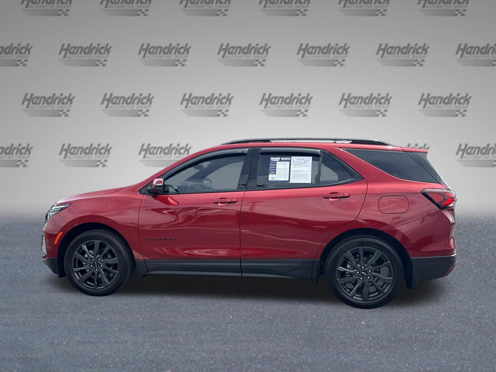 Used 2023 Chevrolet Equinox RS w/ RS Leather Package FWD image 7