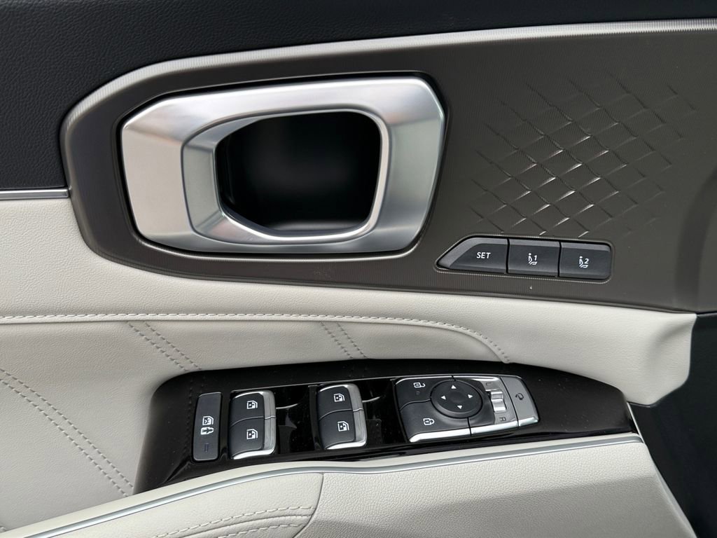 New 2025 Kia Sorento SX Prestige image 11