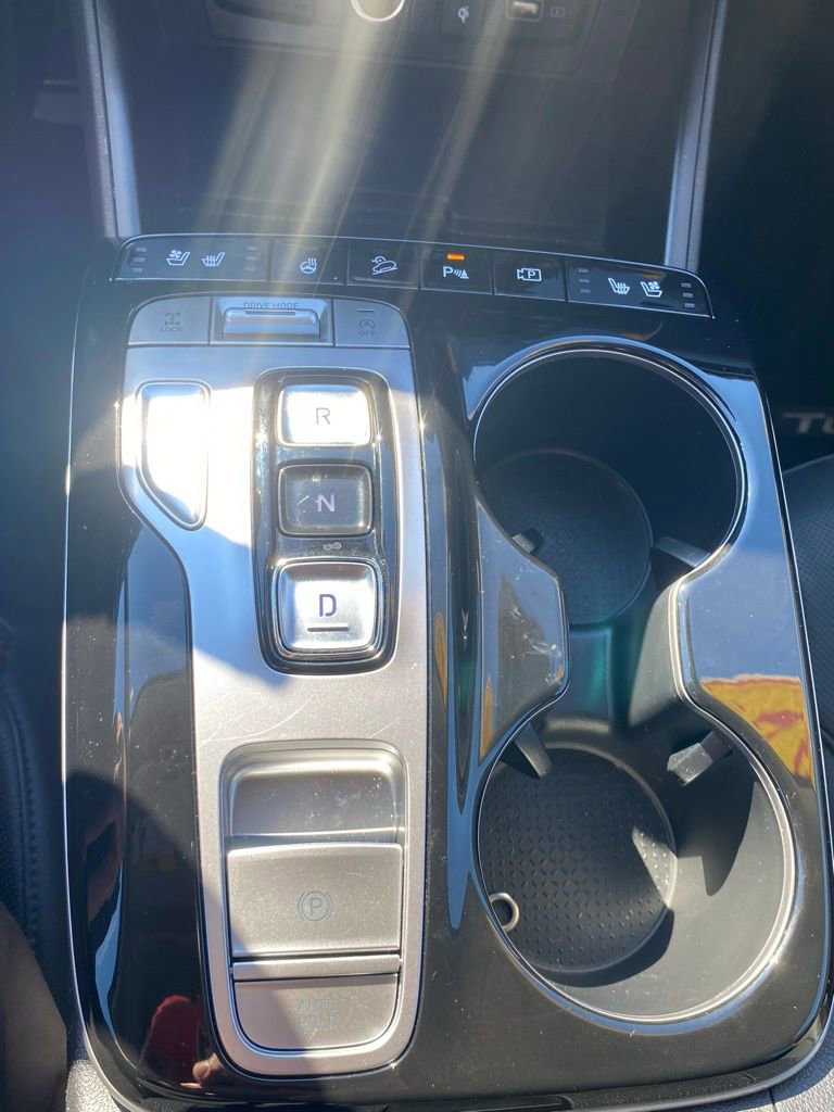 Used 2023 Hyundai Tucson Limited image 25