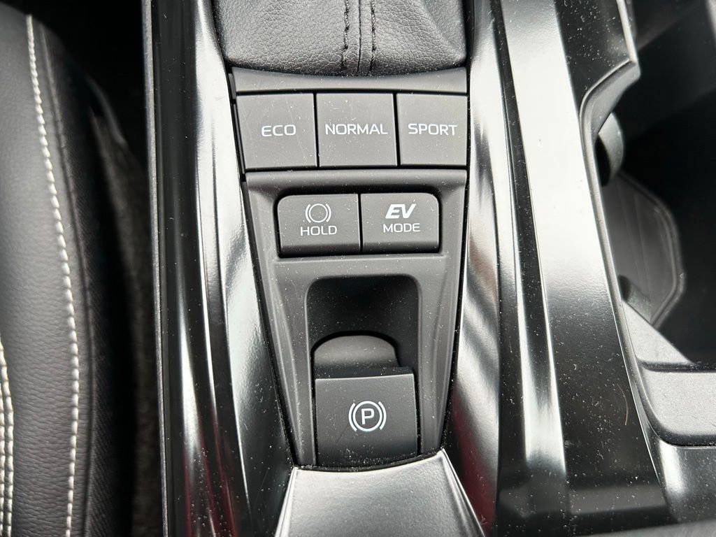 Certified 2025 Toyota Camry SE image 28