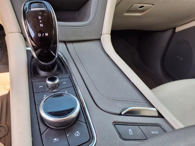 Used 2020 Cadillac XT5 Premium Luxury FWD image 21