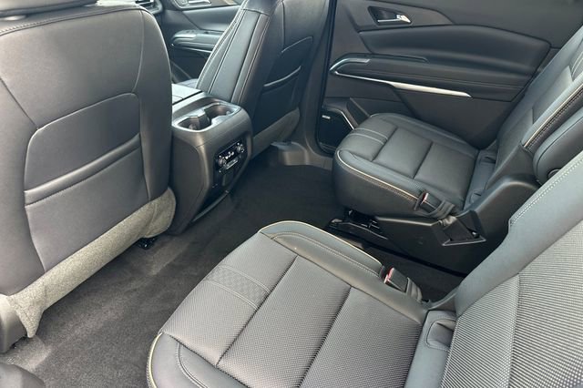 New 2026 Chevrolet Traverse High Country image 16