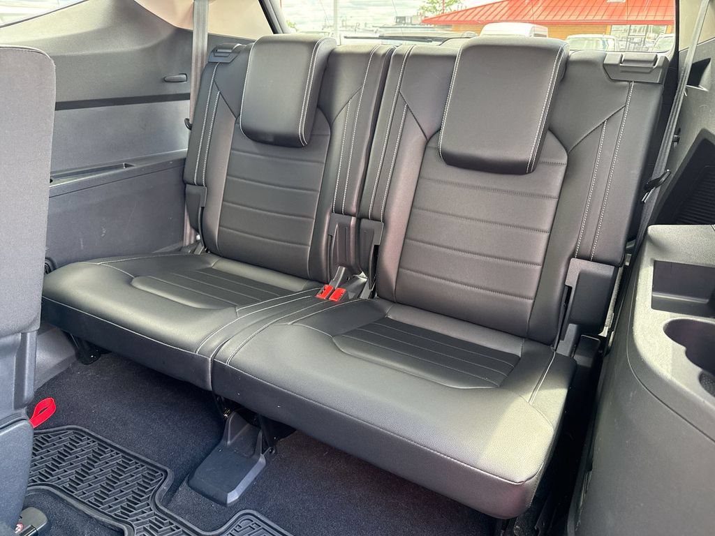 Used 2022 Volkswagen Atlas SEL Premium AWD/4WD image 24