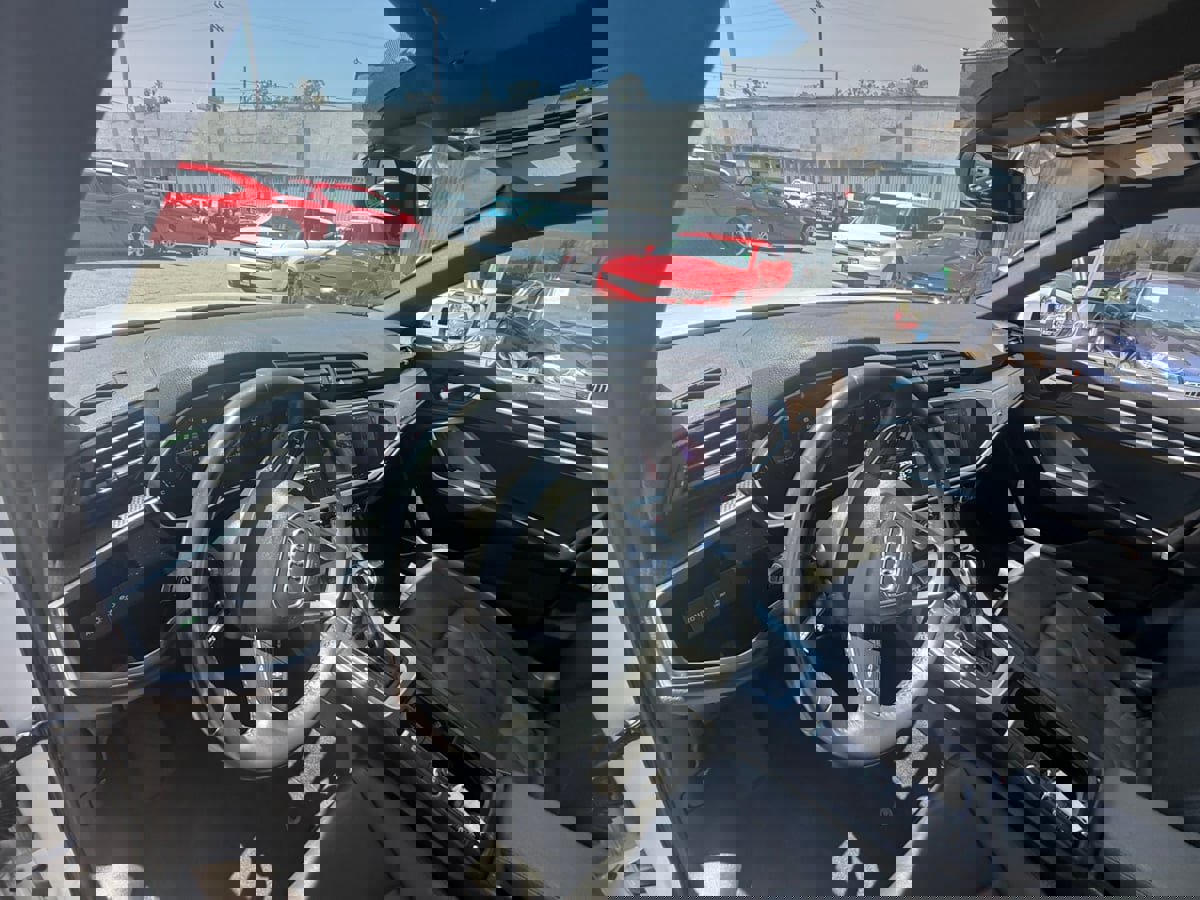 Used 2019 Audi Q3 2.0T Premium Plus w/ Premium Plus Package image 10