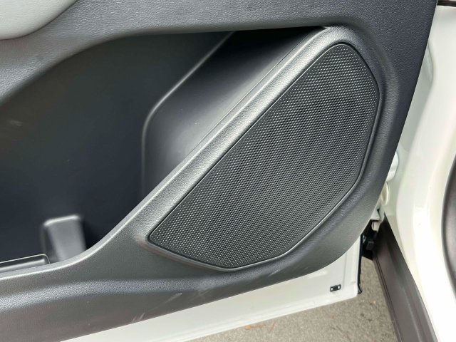 New 2026 Ford Explorer Active w/ Active Comfort Package RWD image 23