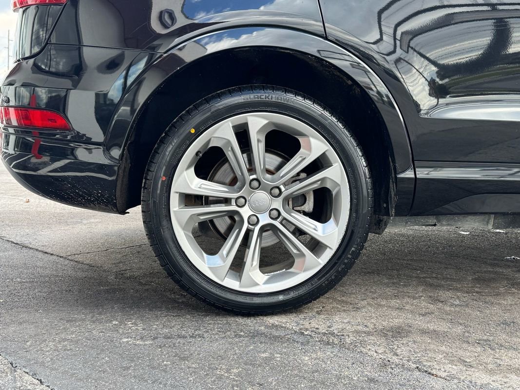 Used 2017 Audi Q3 2.0T Premium Plus w/ Premium Plus Package image 15