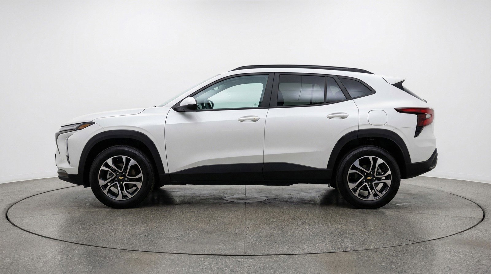 Used 2025 Chevrolet TrailBlazer LT image 5