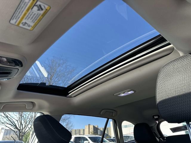 Used 2024 Subaru Outback Premium image 20