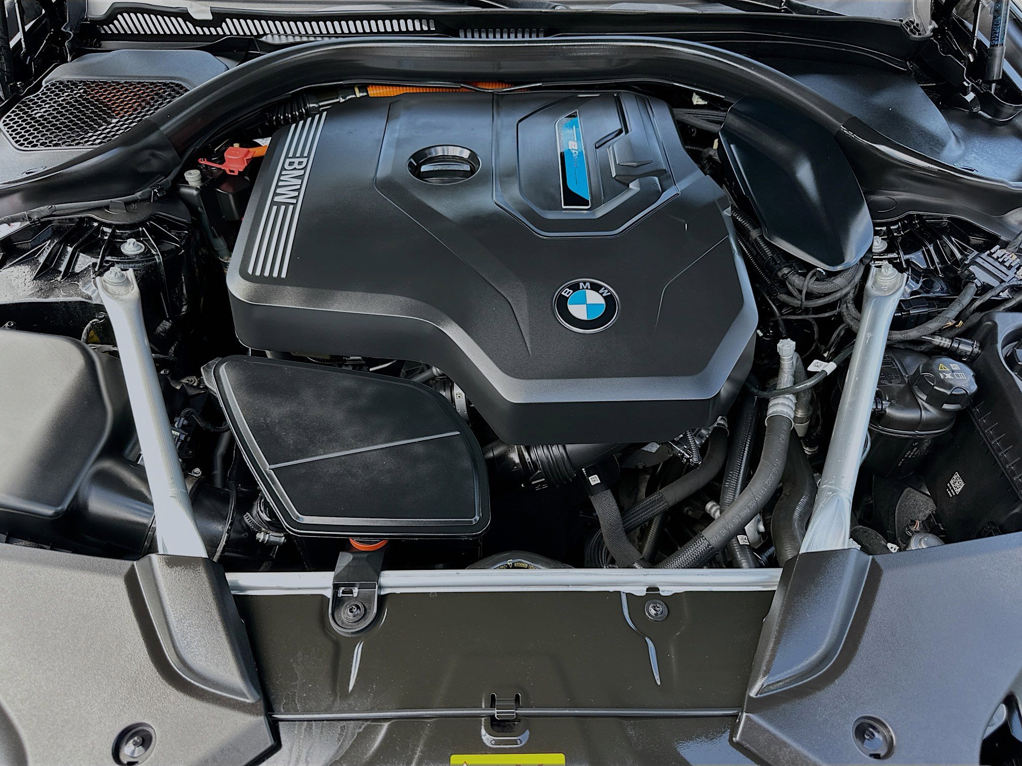 Certified 2023 BMW 530e w/ M Sport Package image 33