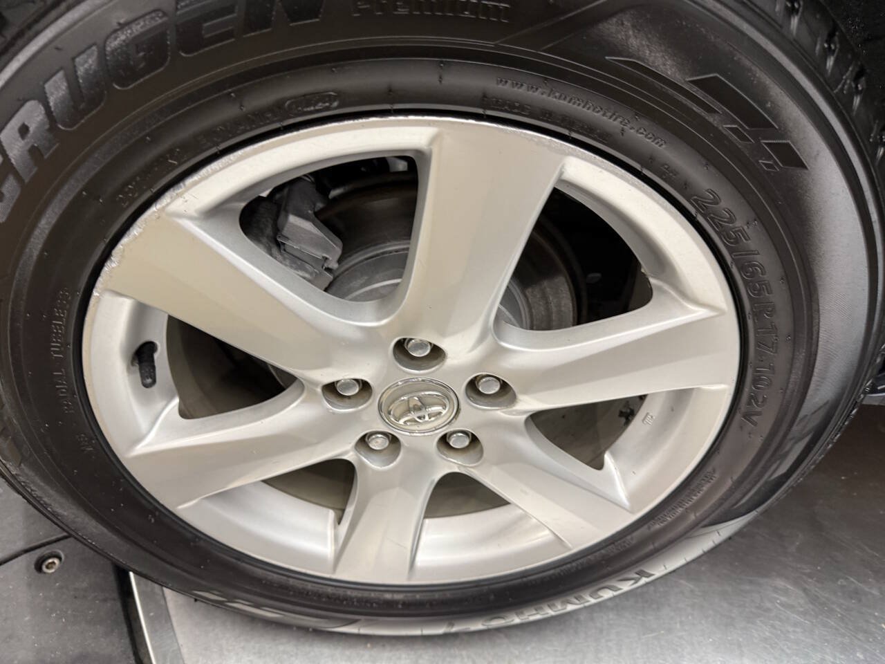 Used 2008 Toyota RAV4 Limited AWD/4WD image 31