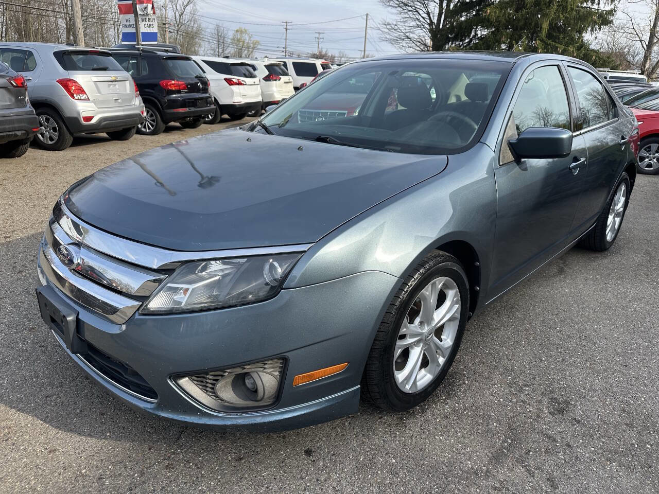 Used 2012 Ford Fusion SE FWD image 2