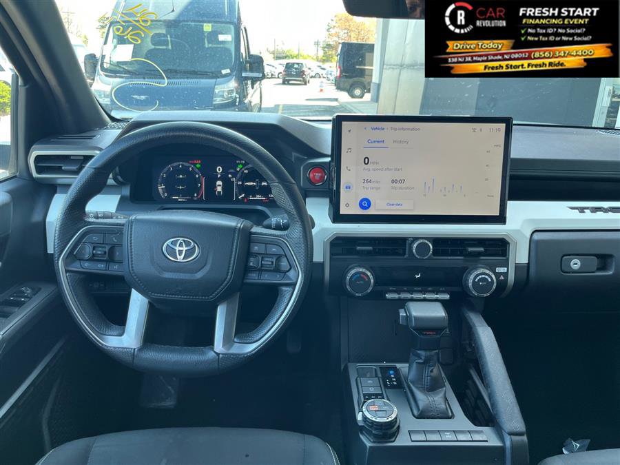 Used 2024 Toyota Tacoma TRD Off-Road AWD/4WD image 33