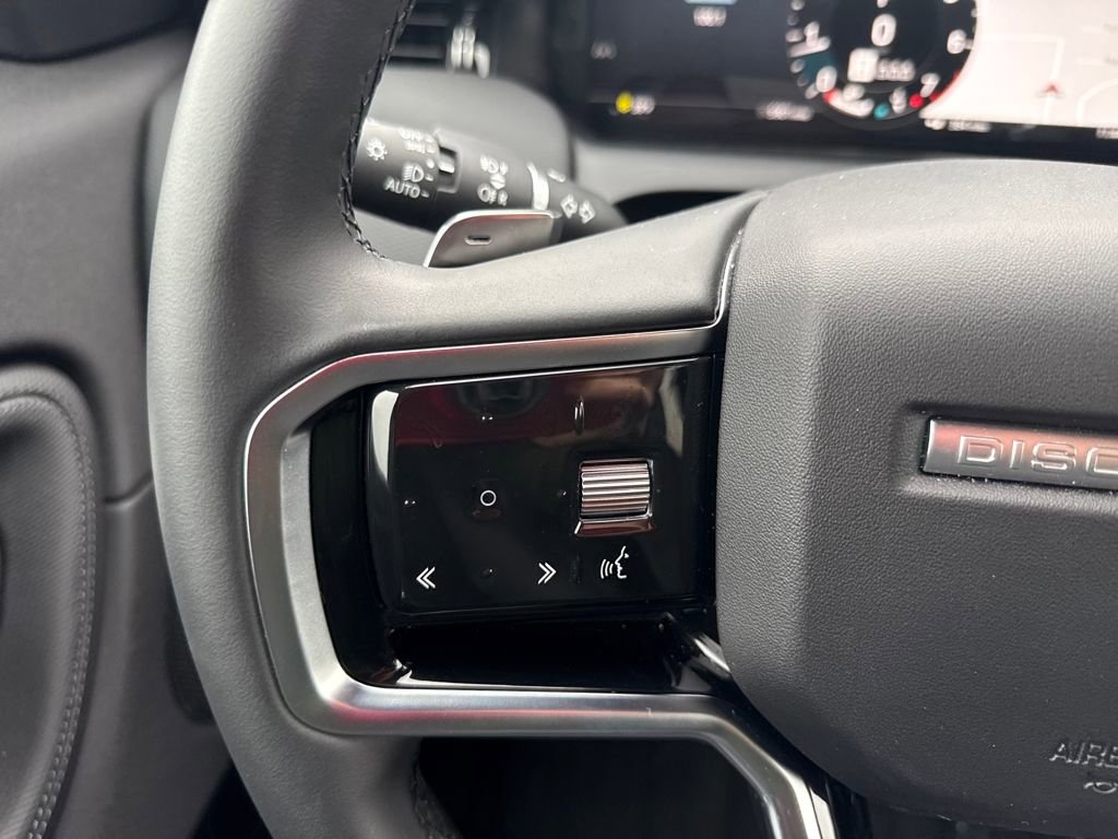 New 2025 Land Rover Discovery Sport S image 20