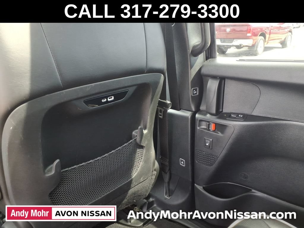 Used 2026 Chrysler Pacifica Limited w/ S Appearance Package FWD image 35