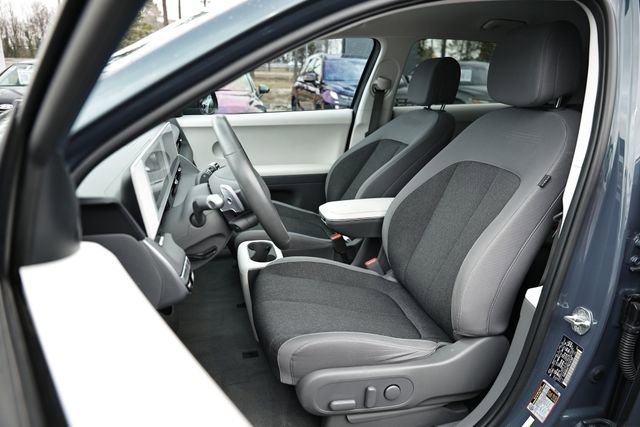 Used 2022 Hyundai Ioniq 5 SE image 19