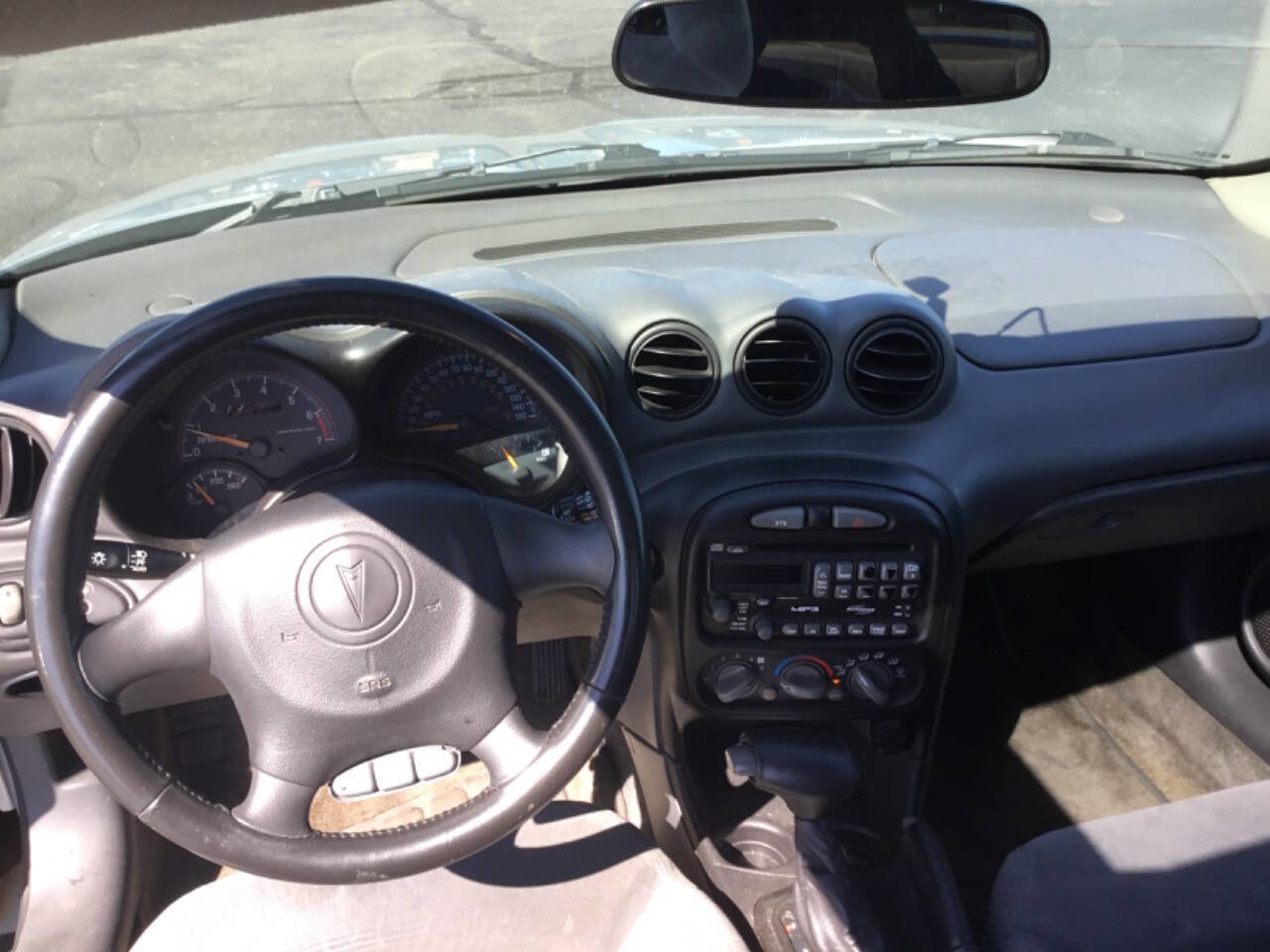 Used 2005 Pontiac Grand Am GT image 10