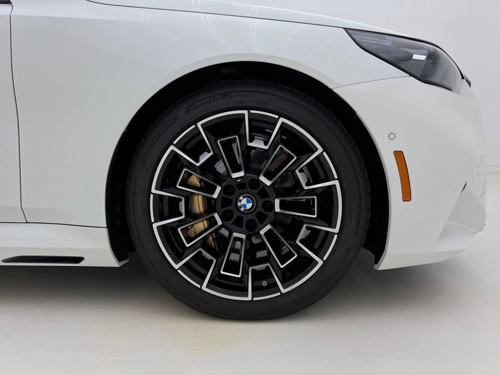 Used 2025 BMW M5 Touring w/ M Driver's Package image 35