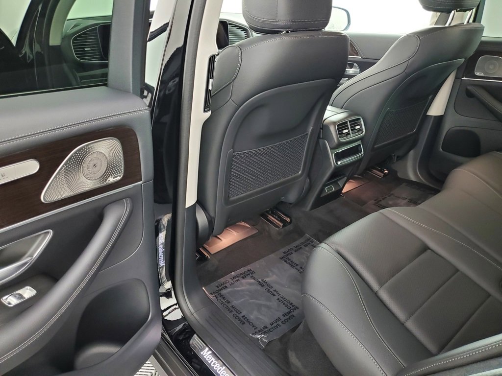 Used 2025 Mercedes-Benz GLE 450e 4MATIC image 13