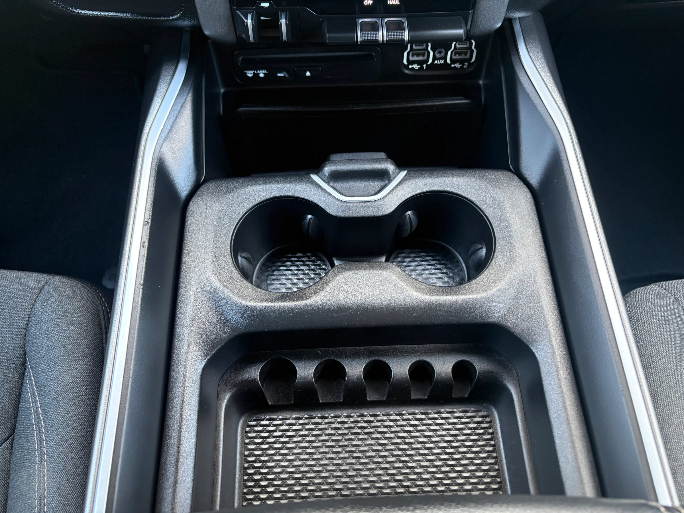 Used 2019 RAM 1500 Big Horn AWD/4WD image 32
