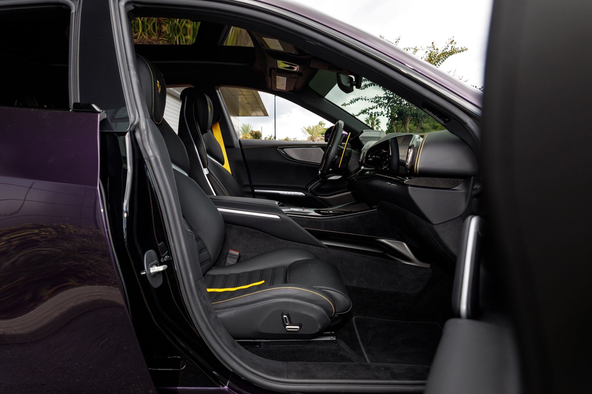 Used 2024 Ferrari Purosangue AWD/4WD image 49