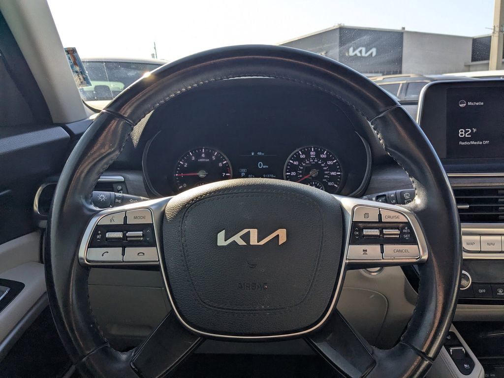 Used 2022 Kia Telluride EX w/ EX Premium Package FWD image 22