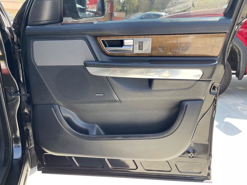 Used 2013 Land Rover Range Rover Sport HSE AWD/4WD image 19