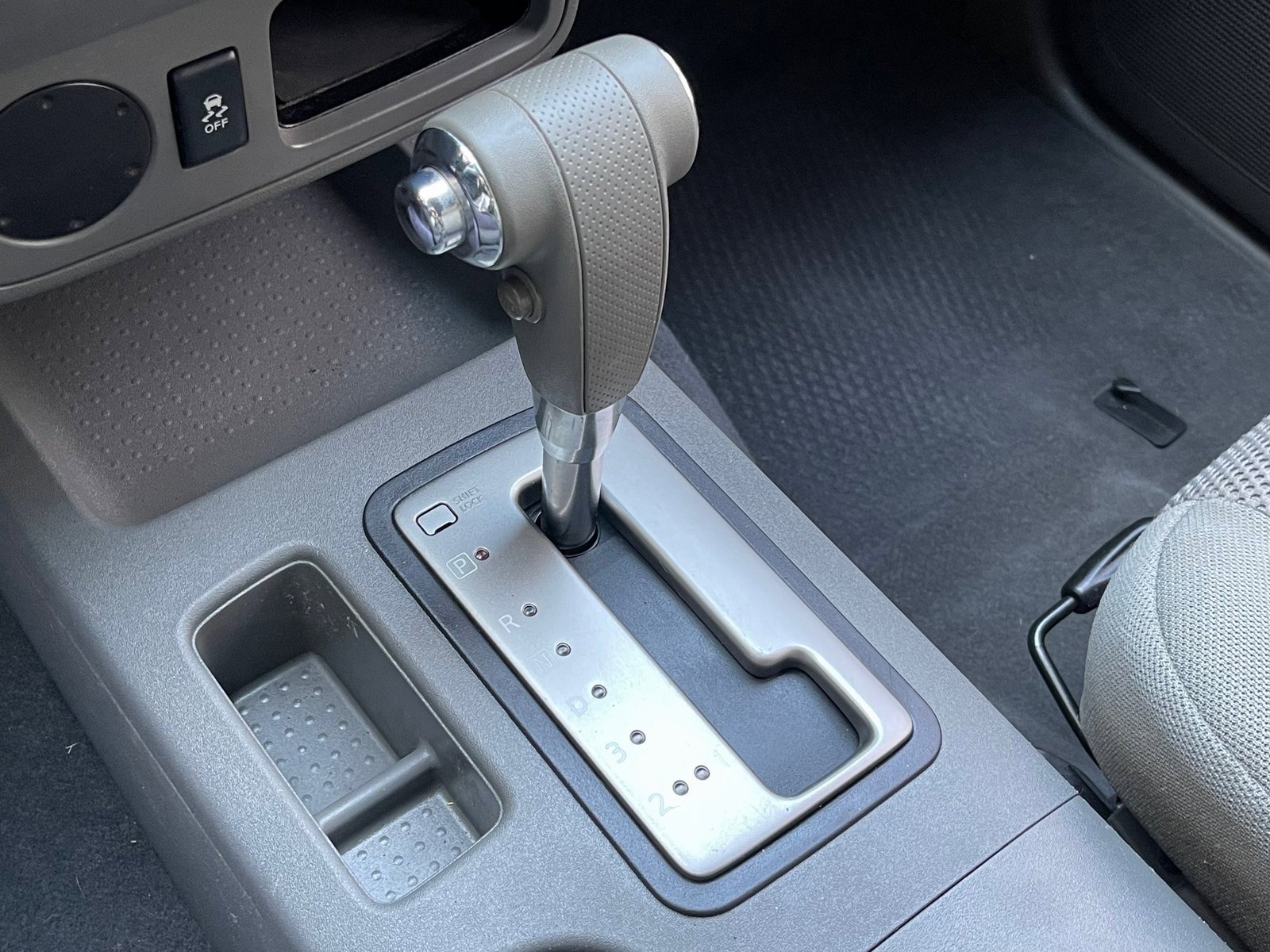 Used 2019 Nissan Frontier SV image 25