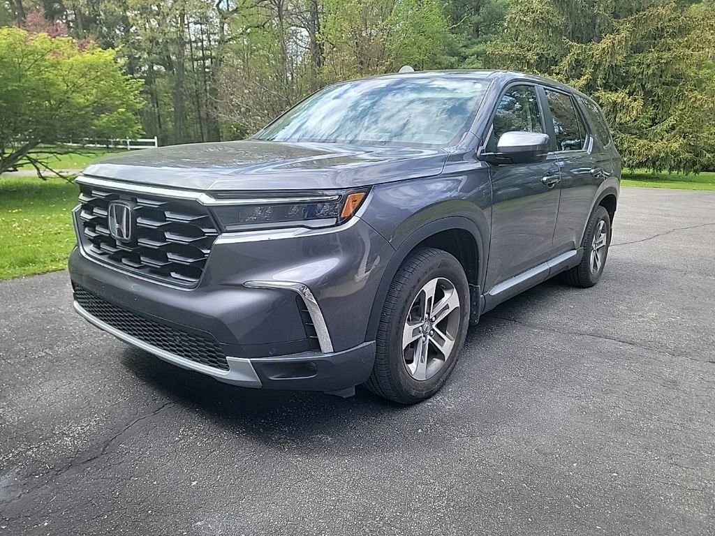 Used 2023 Honda Pilot EX-L image 2