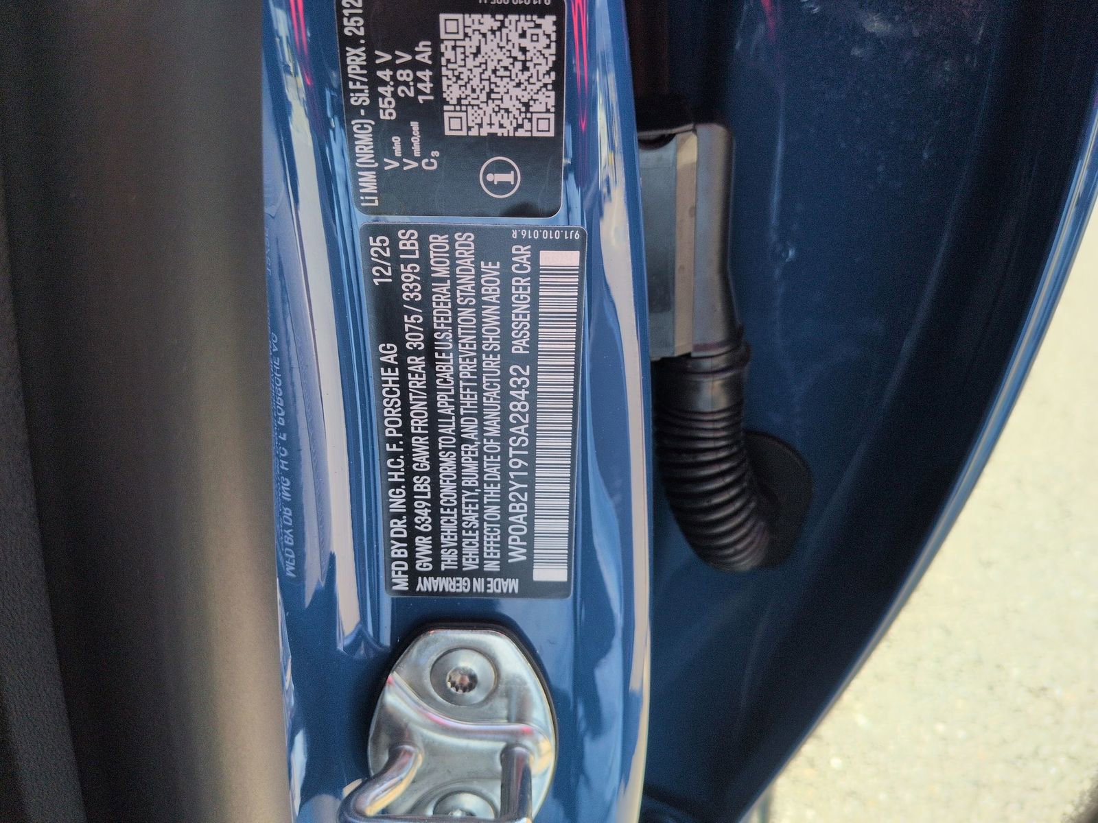 New 2026 Porsche Taycan 4S image 29