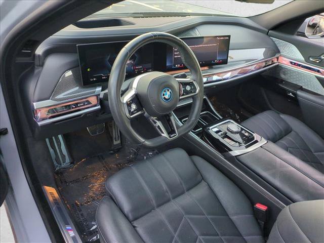 Used 2023 BMW i7 xDrive60 AWD/4WD image 10
