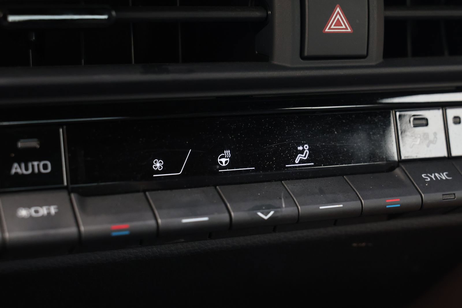 Used 2024 Toyota Crown AWD/4WD image 22