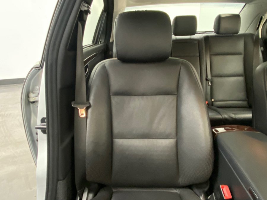 Used 2013 Mercedes-Benz S 550 4MATIC w/ Sport Pkg image 25