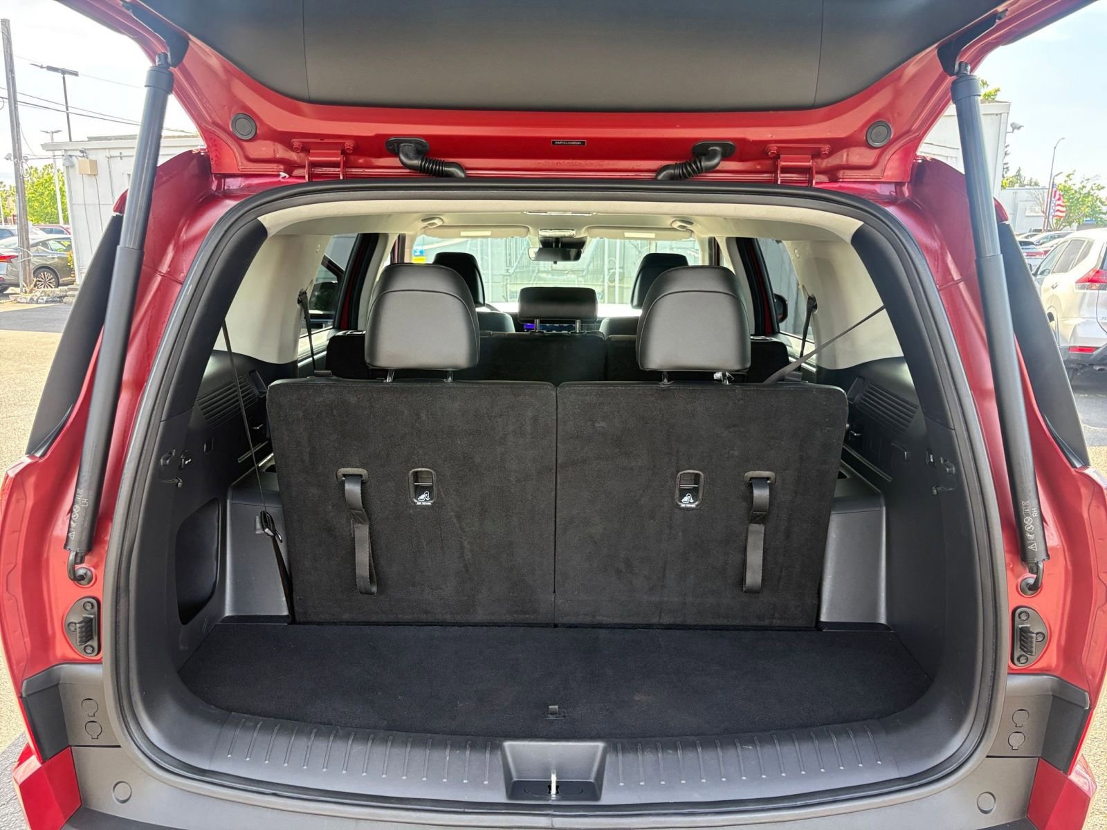 Used 2025 Hyundai Santa Fe SEL image 35