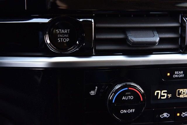 Certified 2025 Nissan Pathfinder SL w/ SL Premium Package image 18