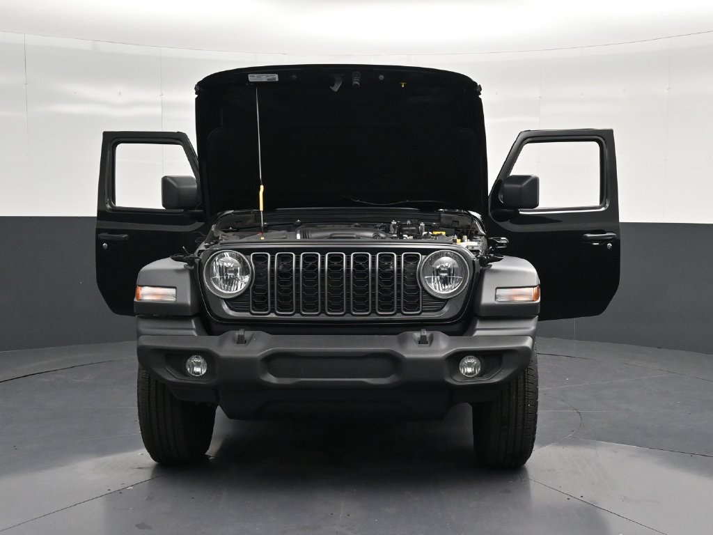 Used 2026 Jeep Wrangler Sport AWD/4WD image 25